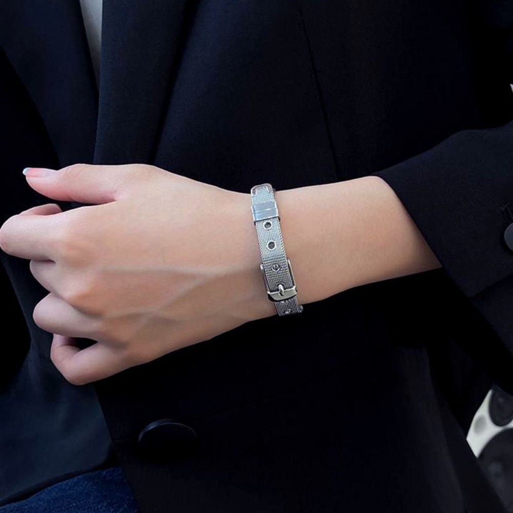 Women'S Accessories To Wear With Watch - Streetwear Titan-Stahl-Armreif, Mesh-Uhrenarmband, Unisex-Handgelenk-Accessoire, Koreanischer Stil