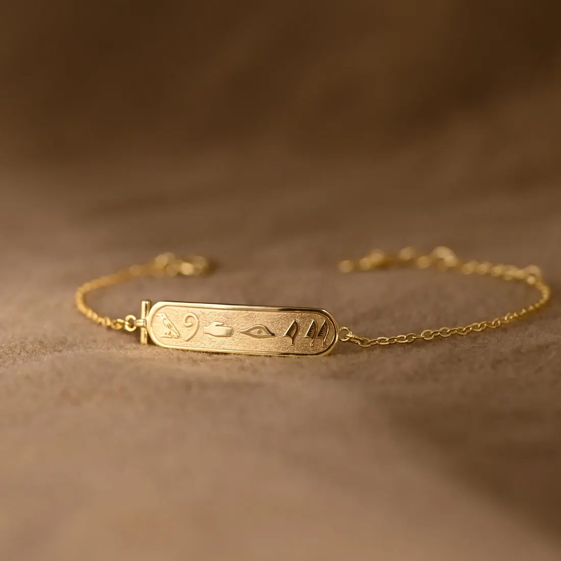 Women Accessories Egypt - Personalisiertes Ägyptisches Namensarmband für Frauen und