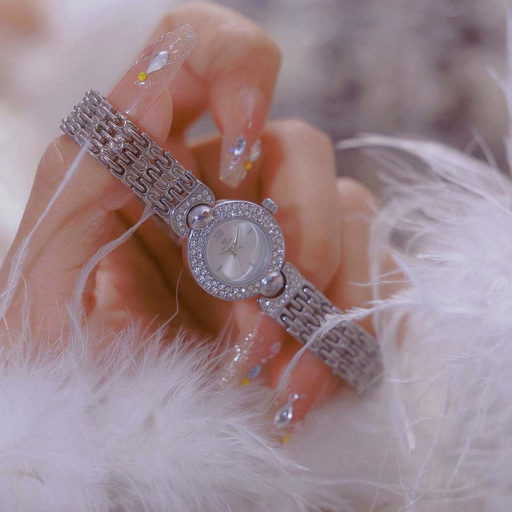 Women'S Accessories To Wear With Watch - BS Minimalistische Silberne Damenuhr Hochwertige Kleine