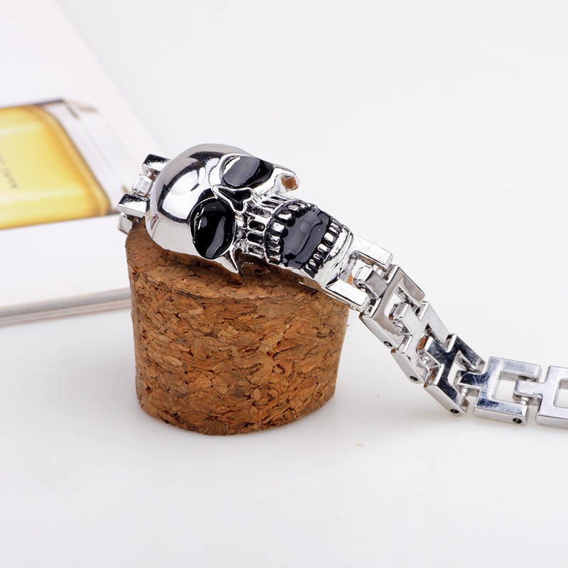 Totenkopf-Armband aus Titansta – Women'S Accessories To Wear With Watch Bewertung und Preis