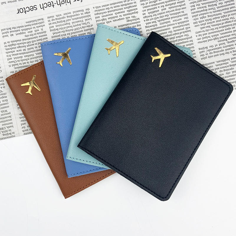 Luxuriöse goldene Flugzeug-Pas – Women Accessories Business Name Bewertung und Preis
