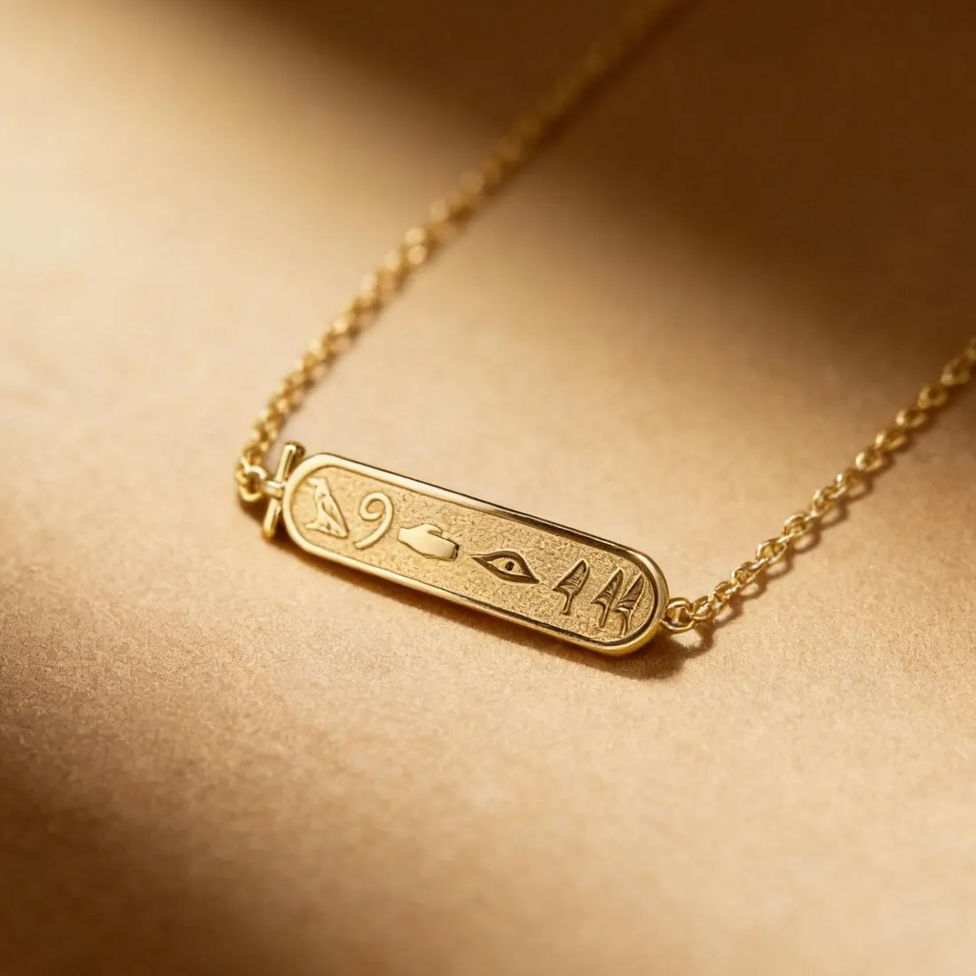 Personalisiertes Ägyptisches N – Women Accessories Egypt Bewertung und Preis